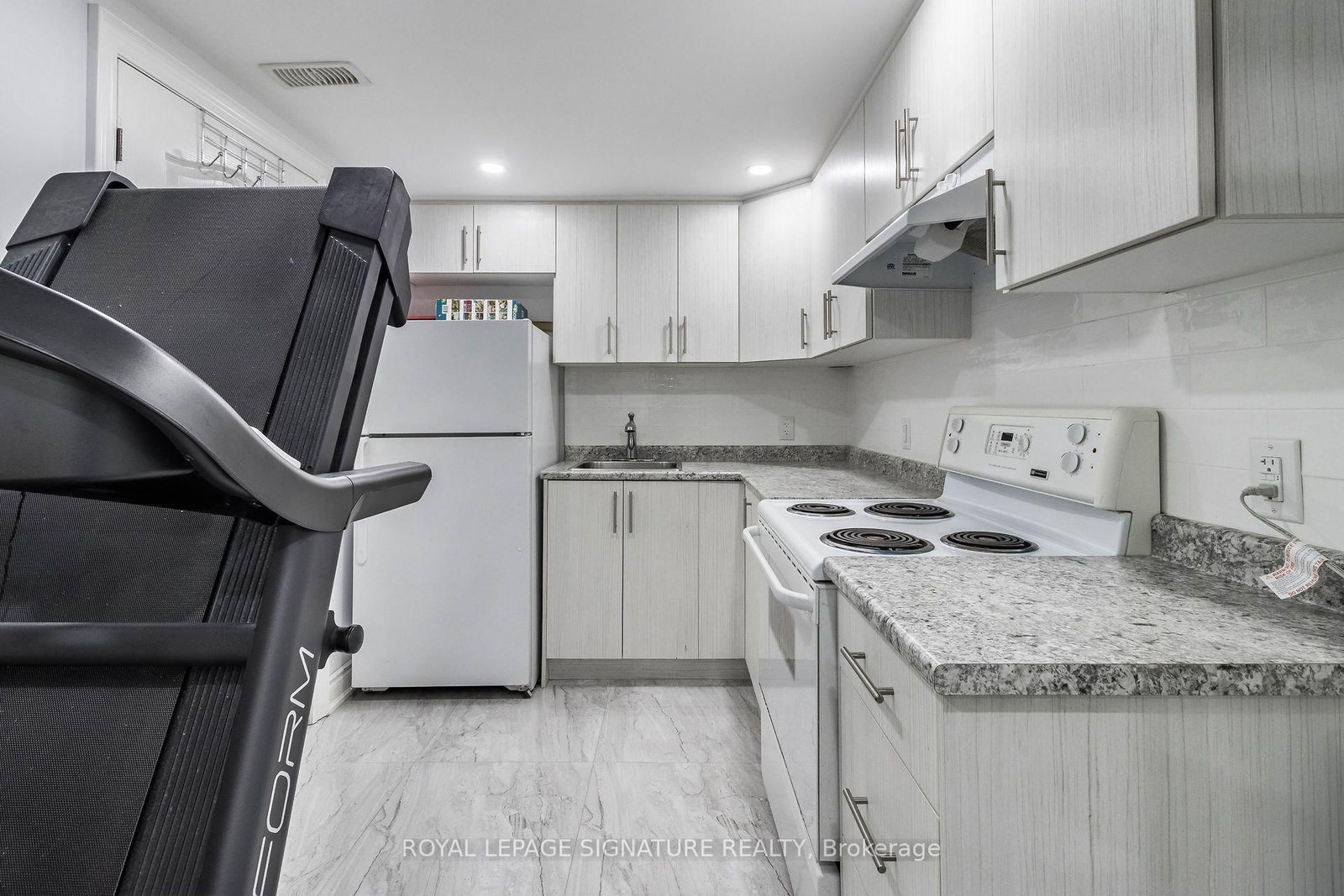 119 Madoc Drive • Brampton, ON photo 30