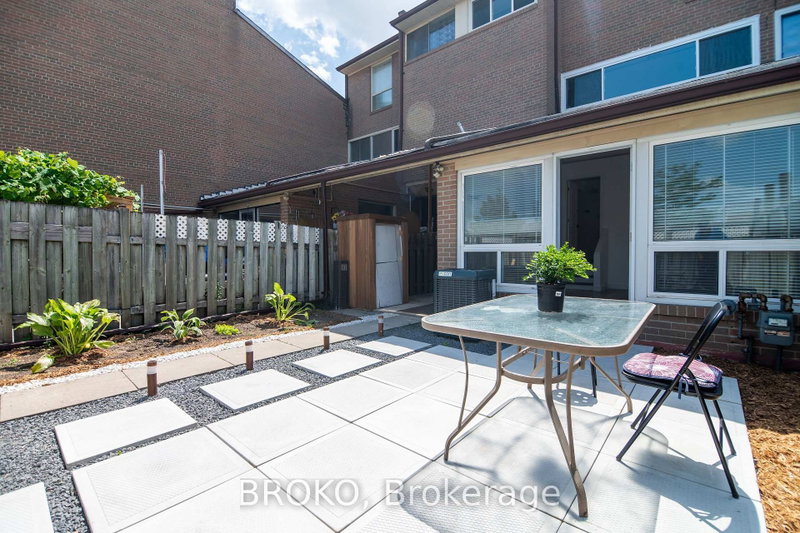 188 - 262 John Garland Boulevard