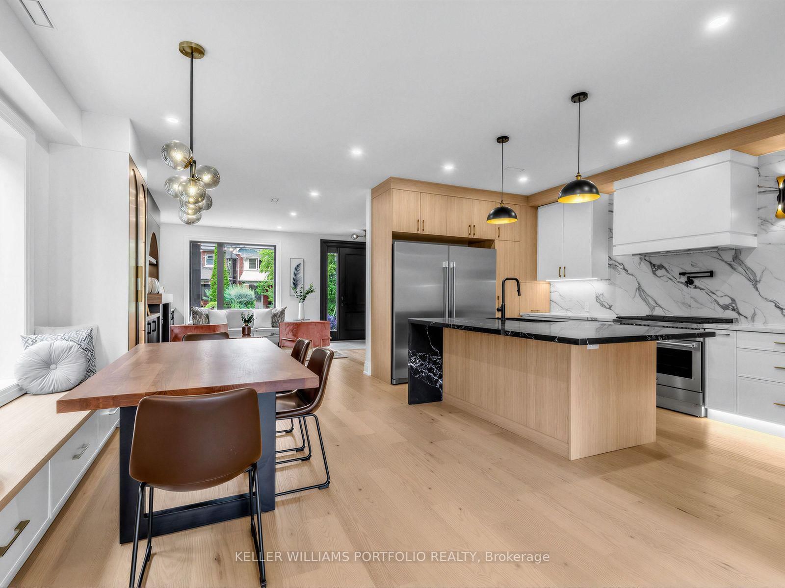 561 Durie Street • Toronto, ON photo 10