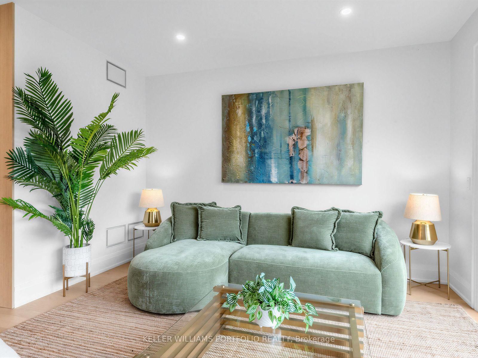 561 Durie Street • Toronto, ON photo 12