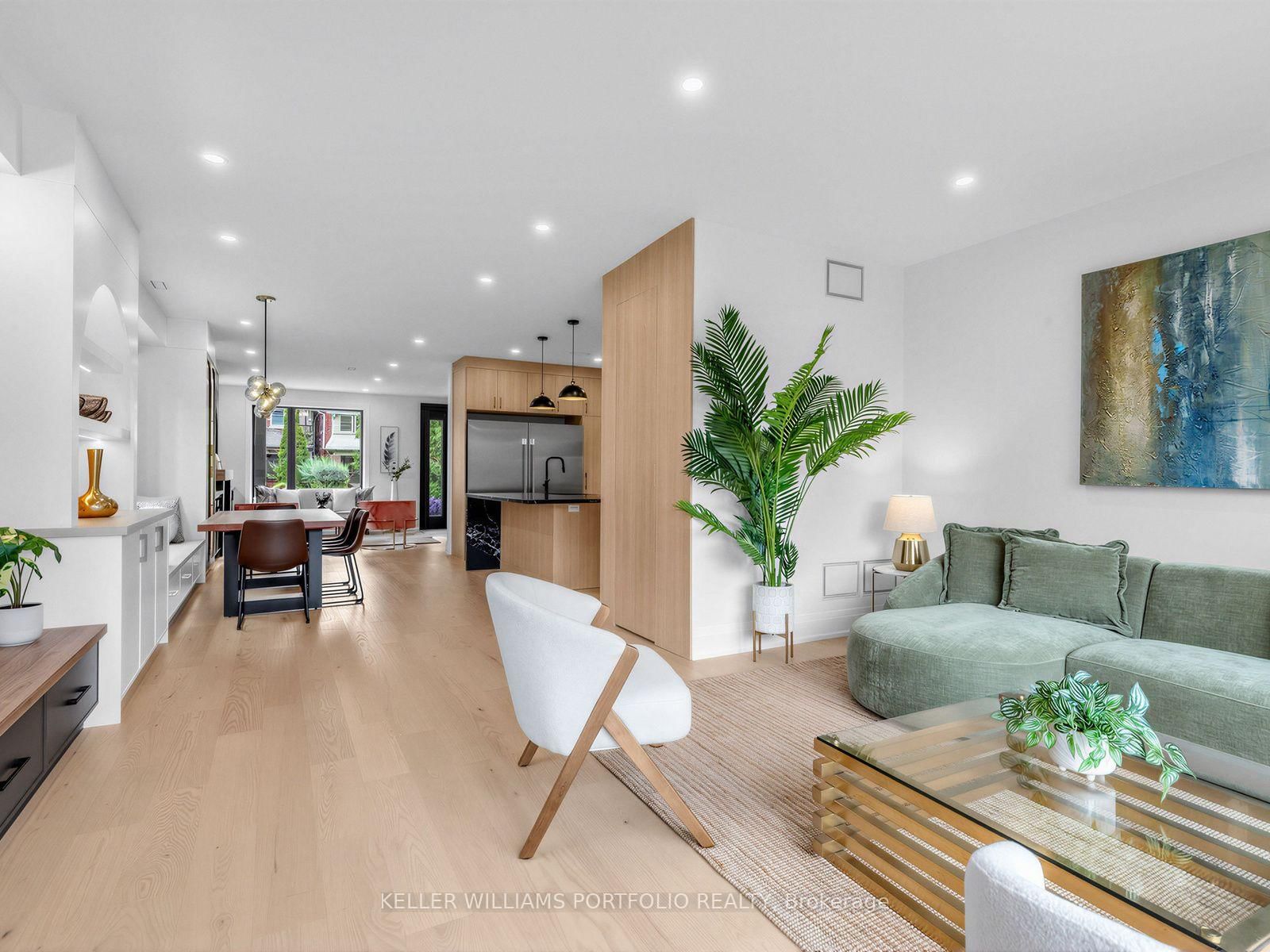 561 Durie Street • Toronto, ON photo 14