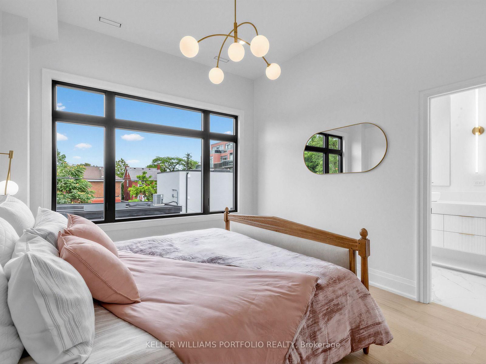 561 Durie Street • Toronto, ON photo 17