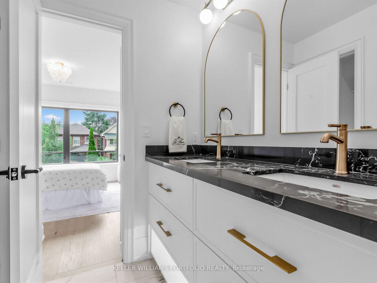 561 Durie Street • Toronto, ON photo 23