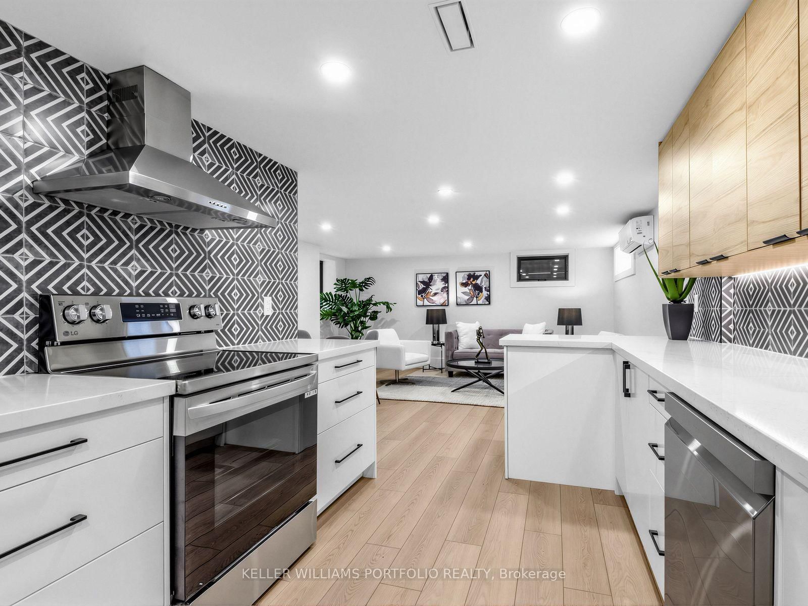 561 Durie Street • Toronto, ON photo 31