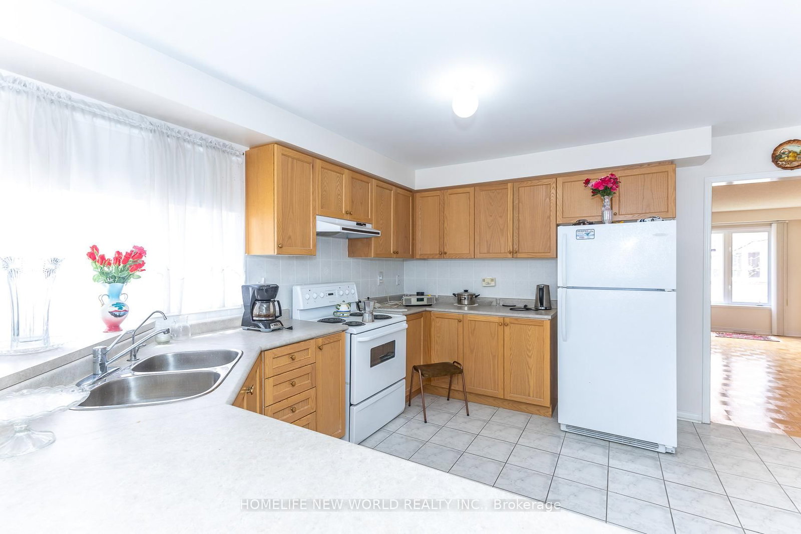 12 Touchstone Drive • Toronto, ON photo 18