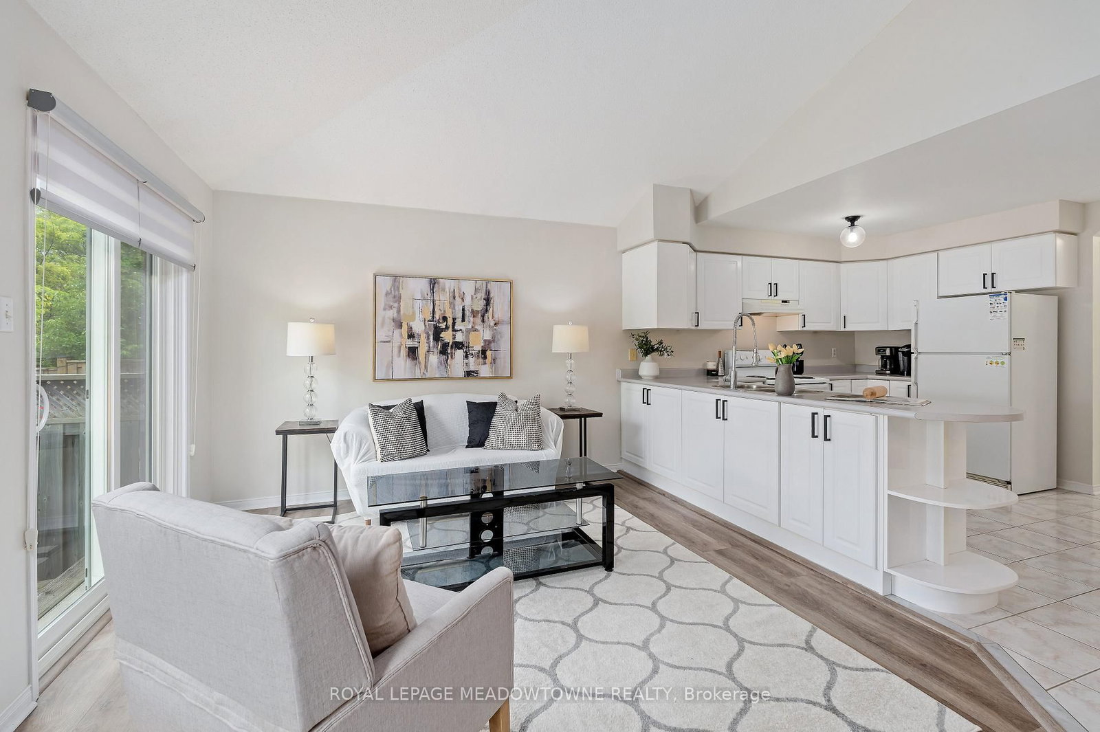 73 James Young Drive • Halton Hills, ON photo 10