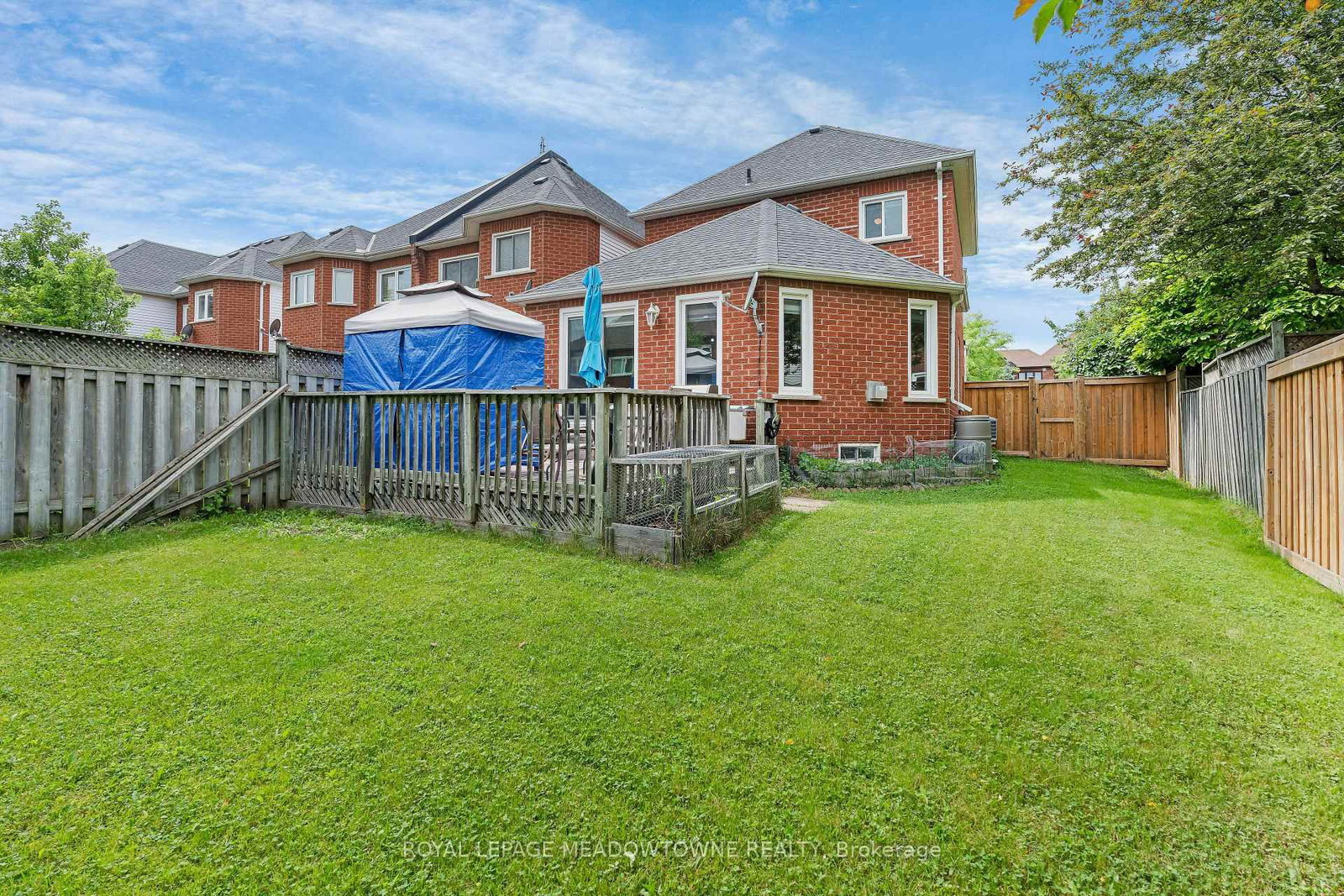 73 James Young Drive • Halton Hills, ON photo 35