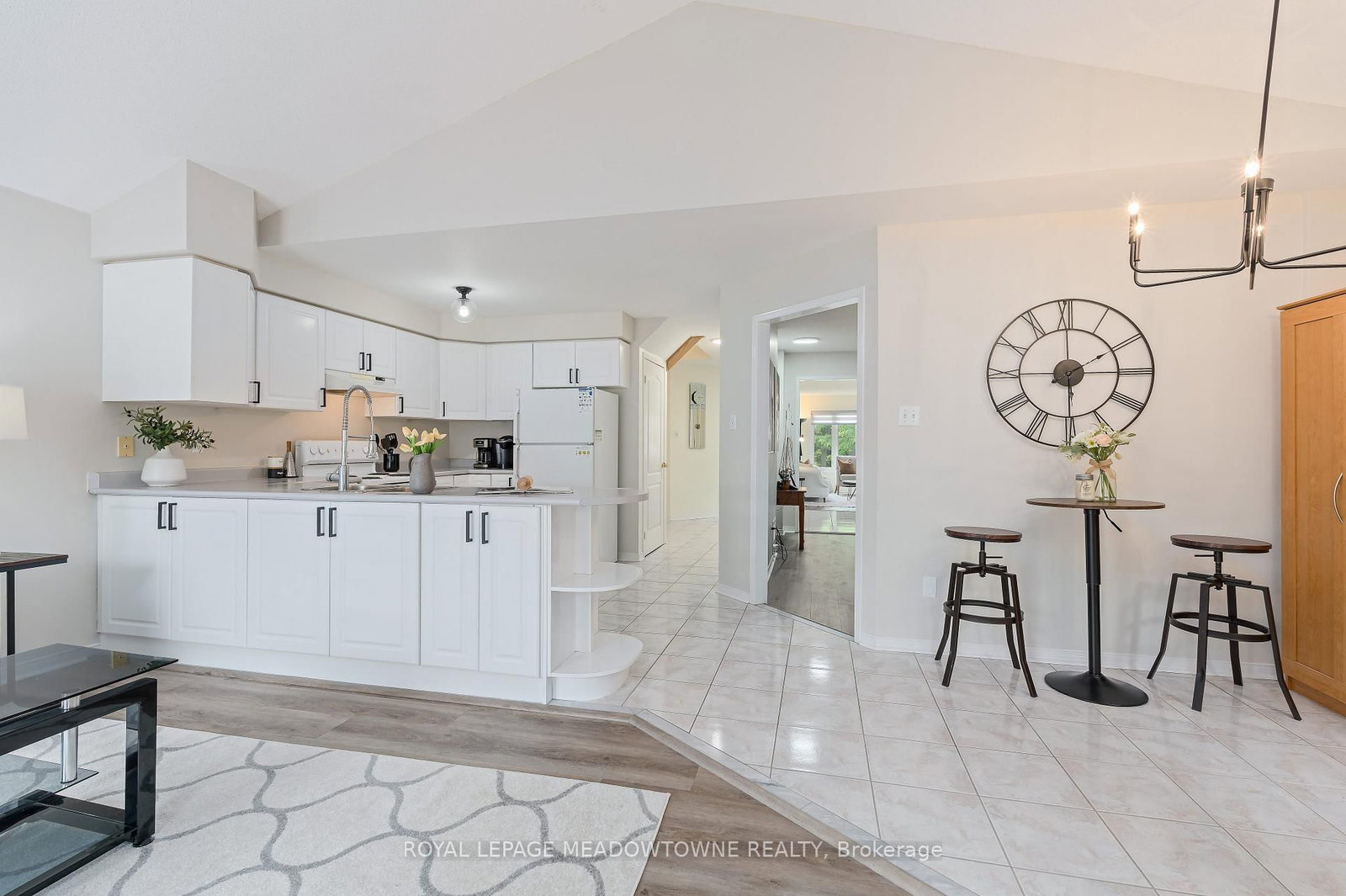 73 James Young Drive • Halton Hills, ON photo 9
