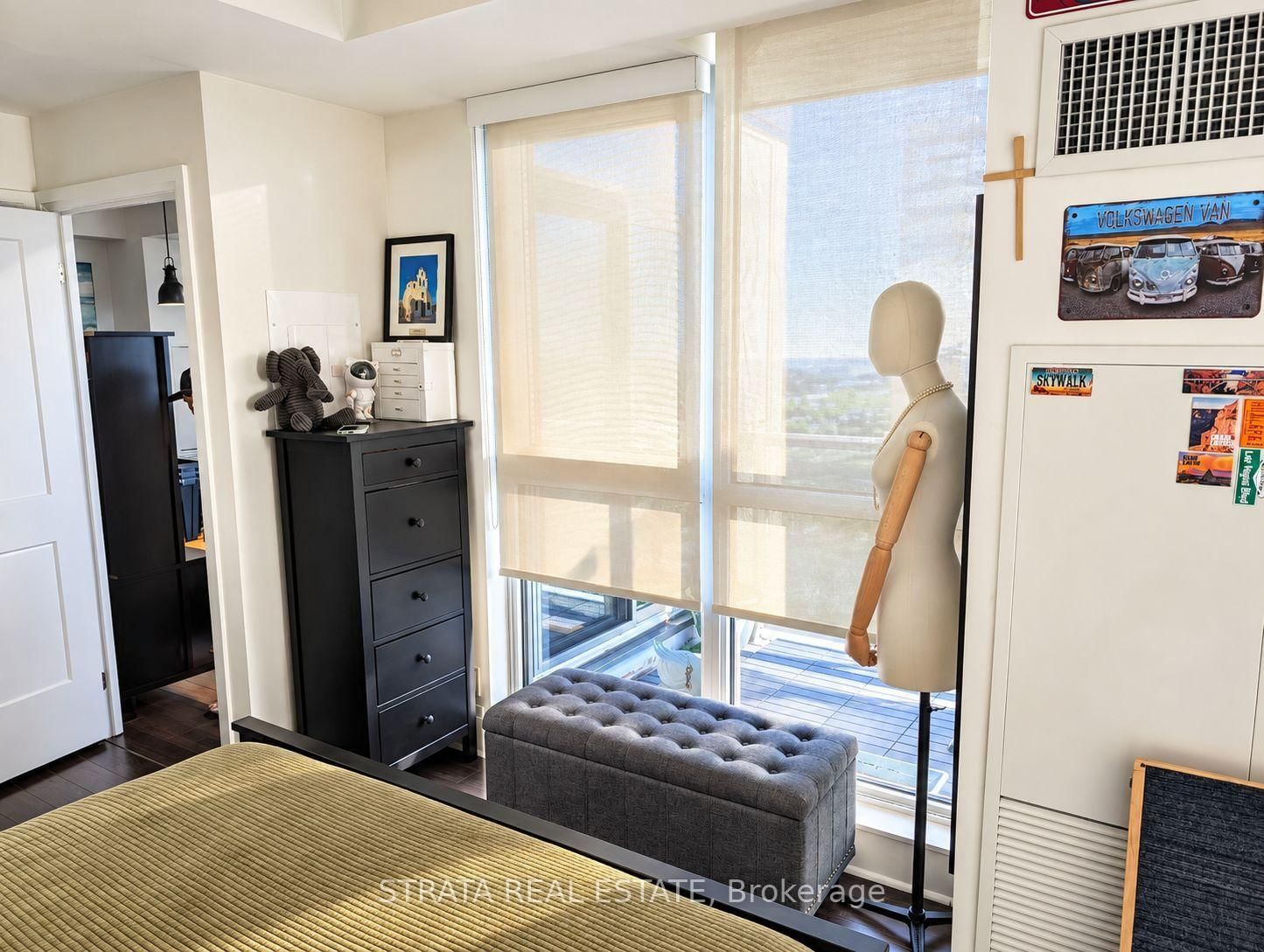 15 Zorra Street • #2104 • Toronto, ON photo 15