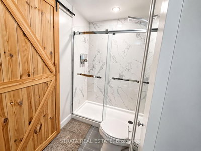 15 Zorra Street • #2104 • Toronto, ON photo 9