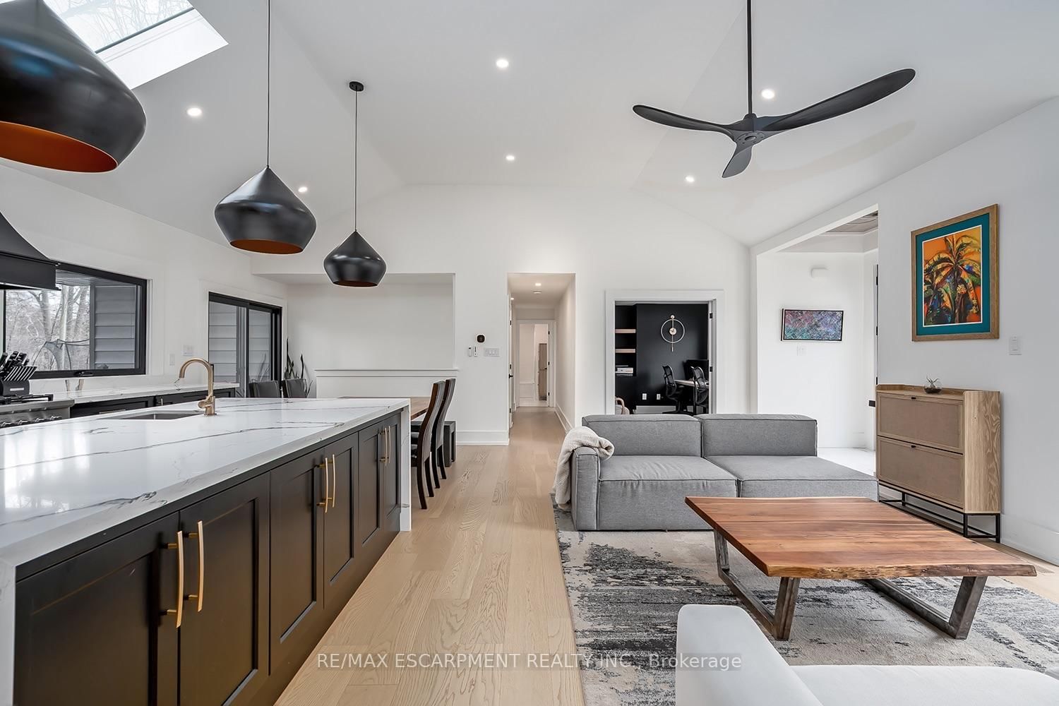 327 Goodram Drive • Burlington, ON photo 14
