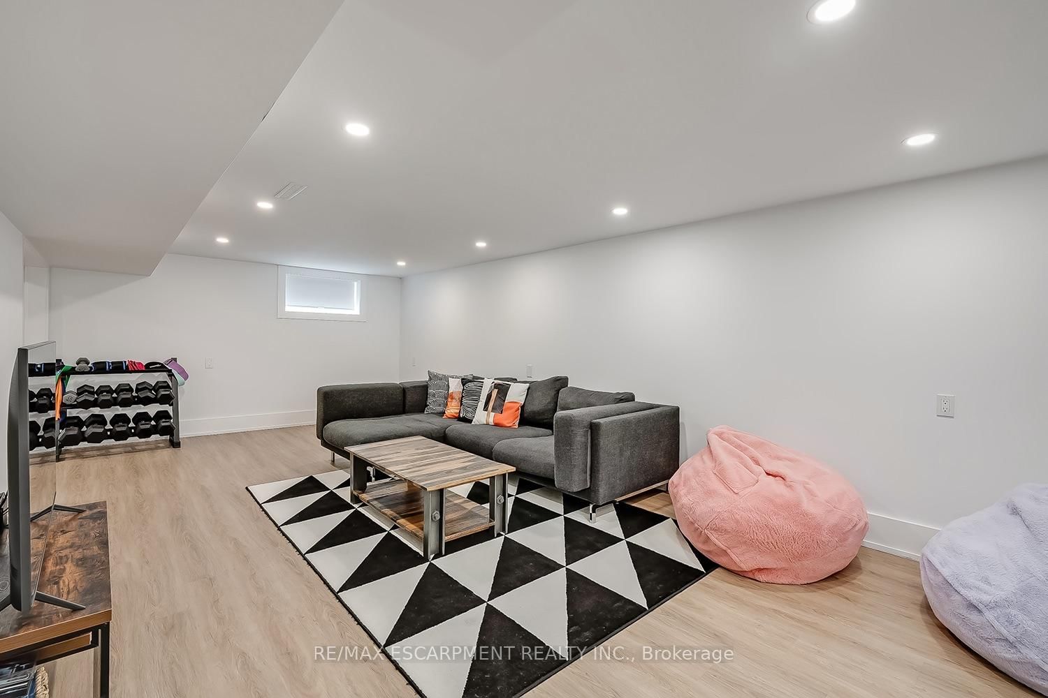 327 Goodram Drive • Burlington, ON photo 31