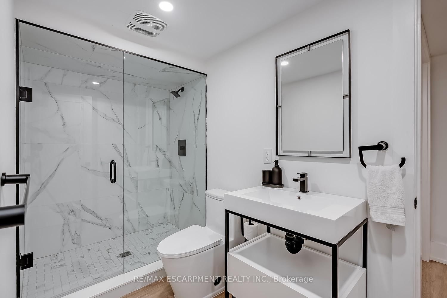 327 Goodram Drive • Burlington, ON photo 39