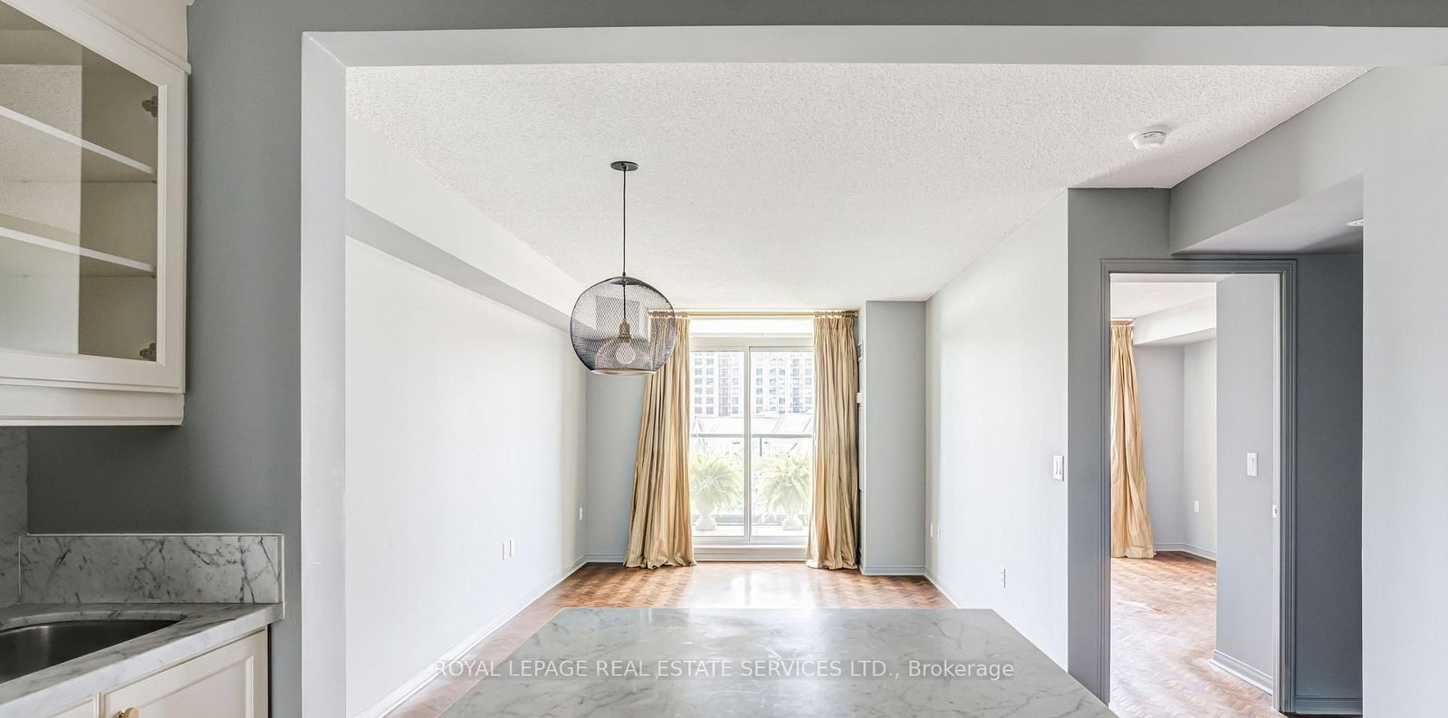 17 Michael Power Place • #509 • Toronto, ON photo 11