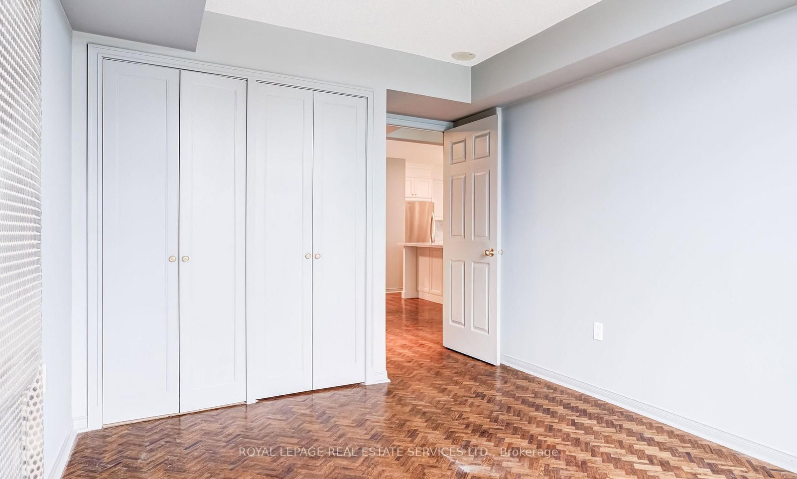 17 Michael Power Place • #509 • Toronto, ON photo 14