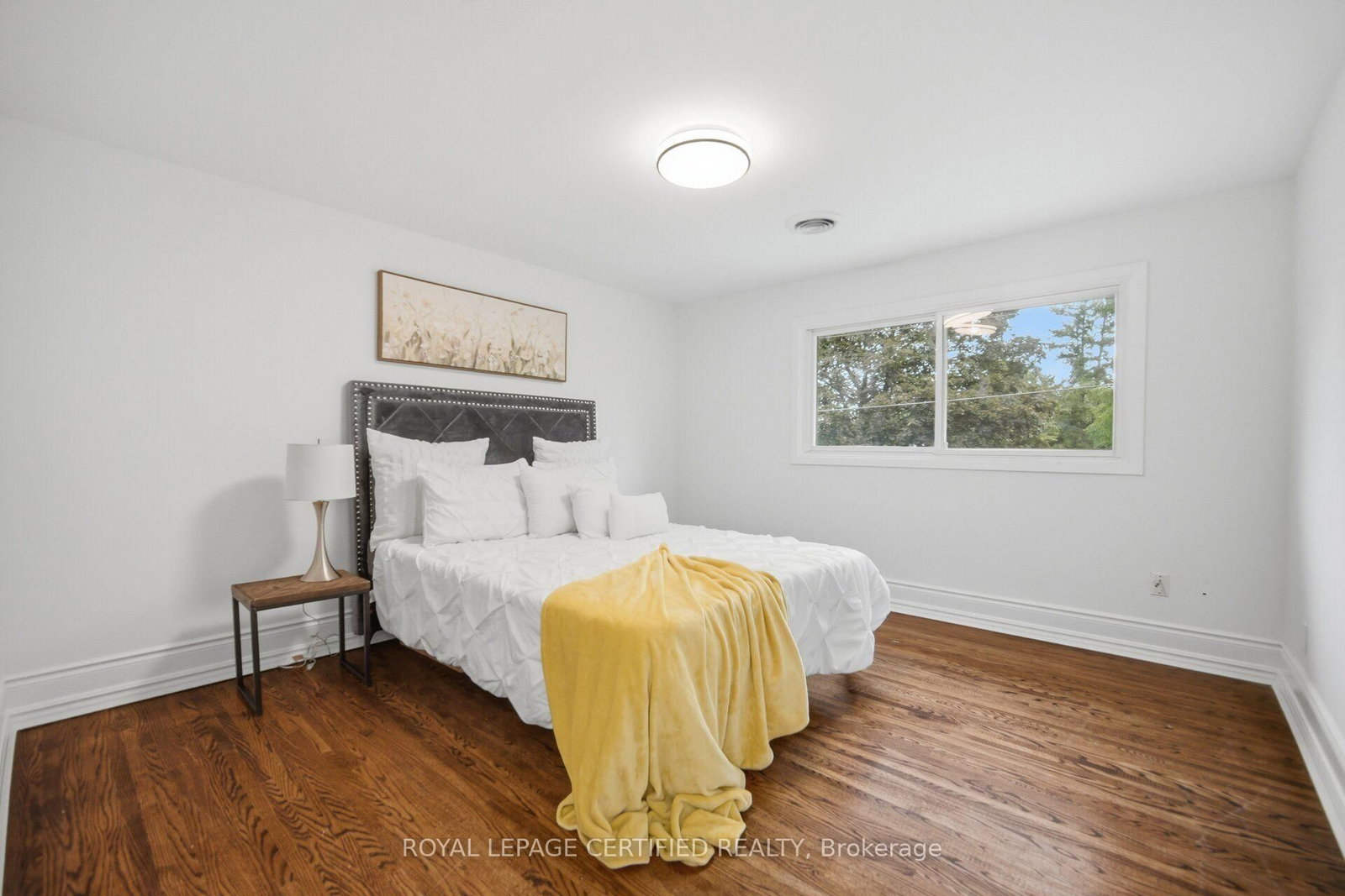 3490 Rexway Drive • Burlington, ON photo 21