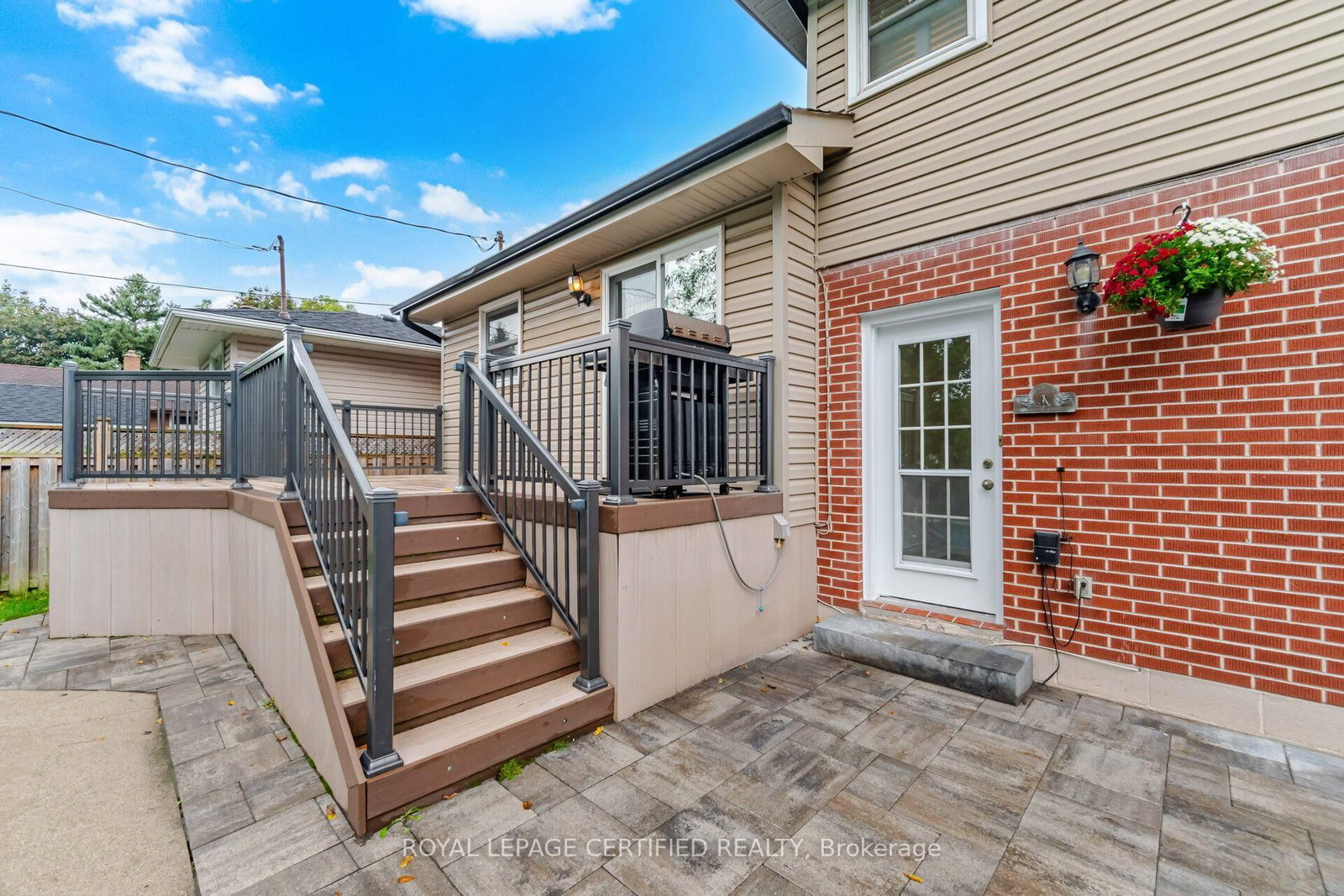 3490 Rexway Drive • Burlington, ON photo 38