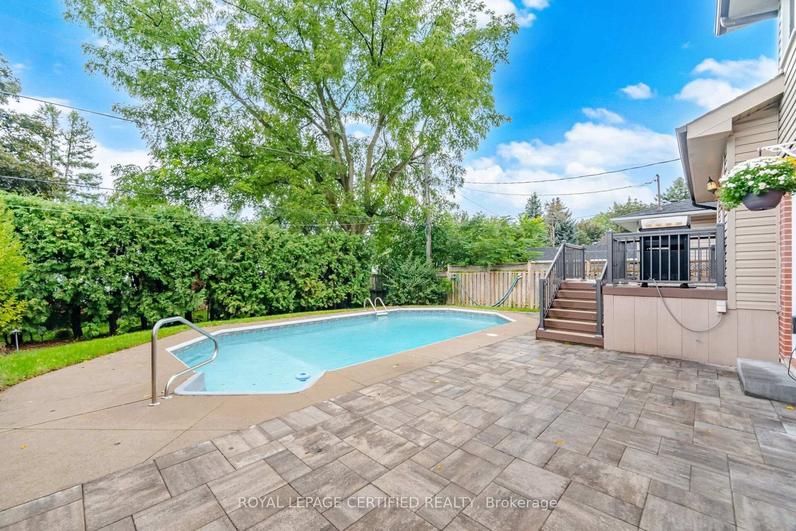 3490 Rexway Drive • Burlington, ON photo 42