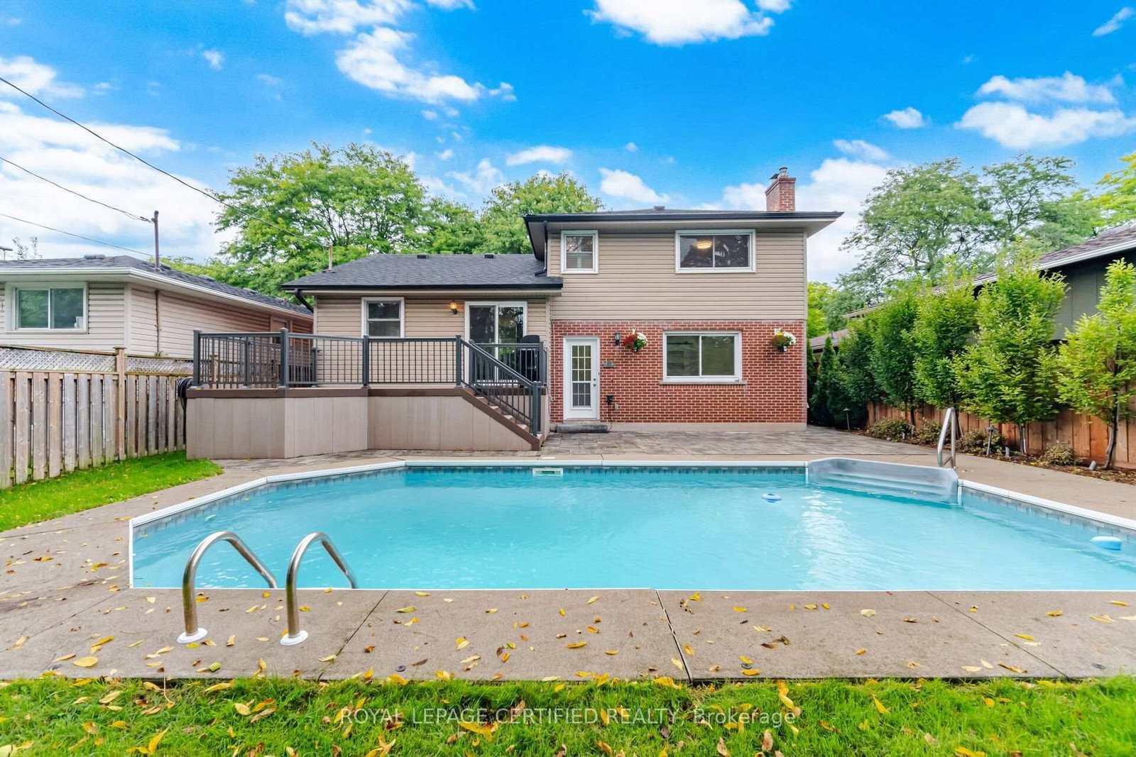 3490 Rexway Drive • Burlington, ON photo 46