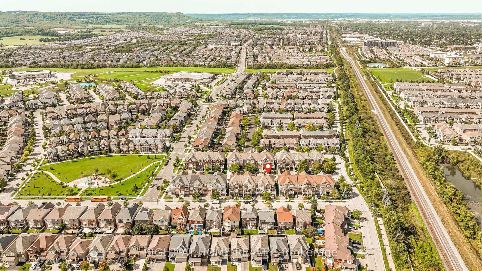 264 Wetenhall Landing • Milton, ON photo 36