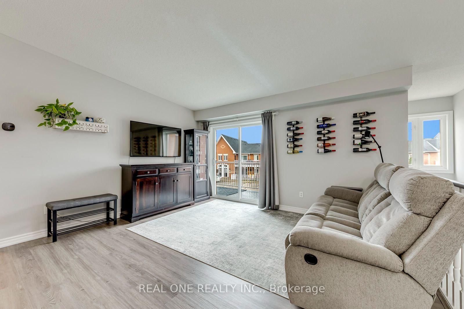 1701 Lampman Avenue • #707 • Burlington, ON photo 9