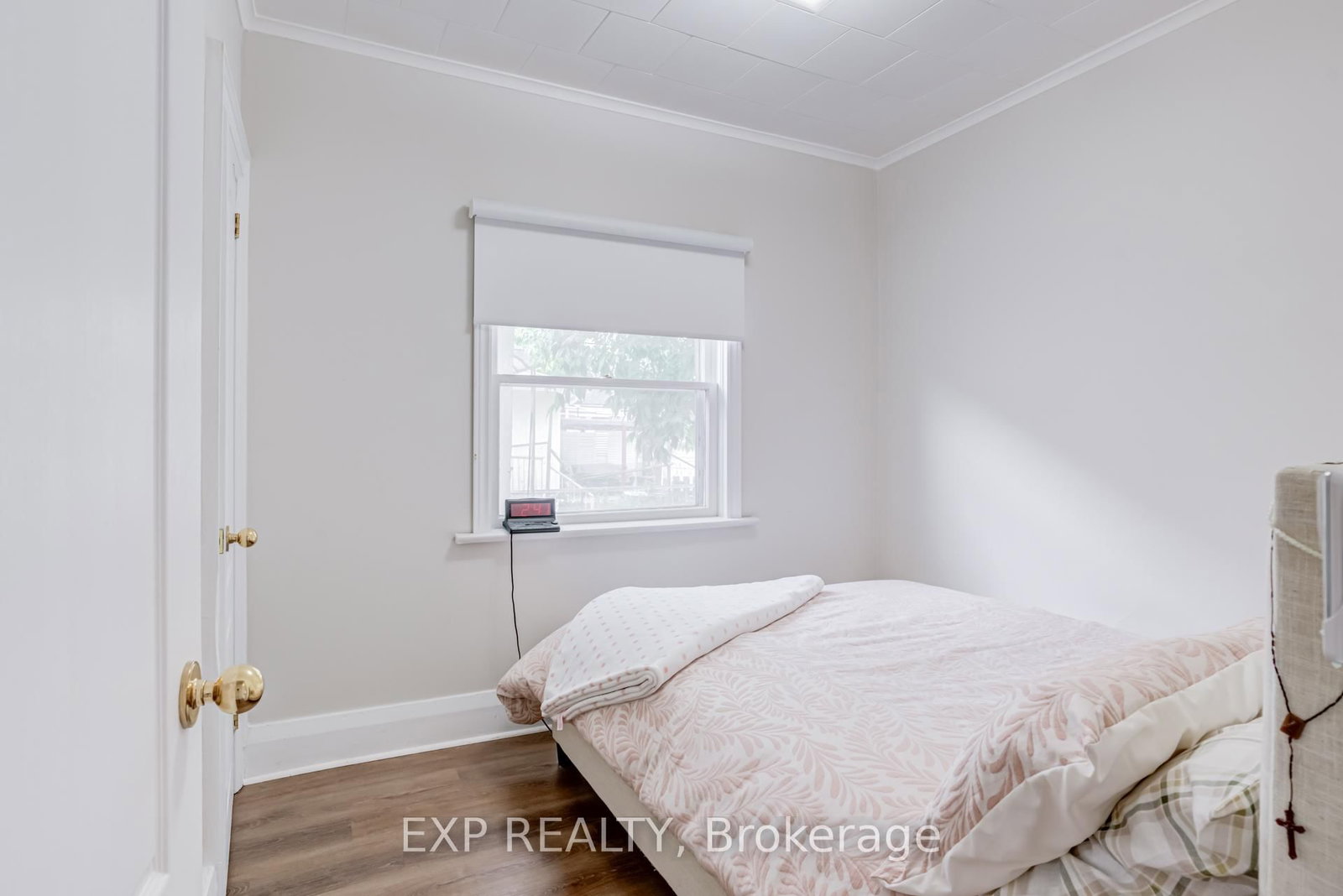 5 Laxis Avenue • Toronto, ON photo 9