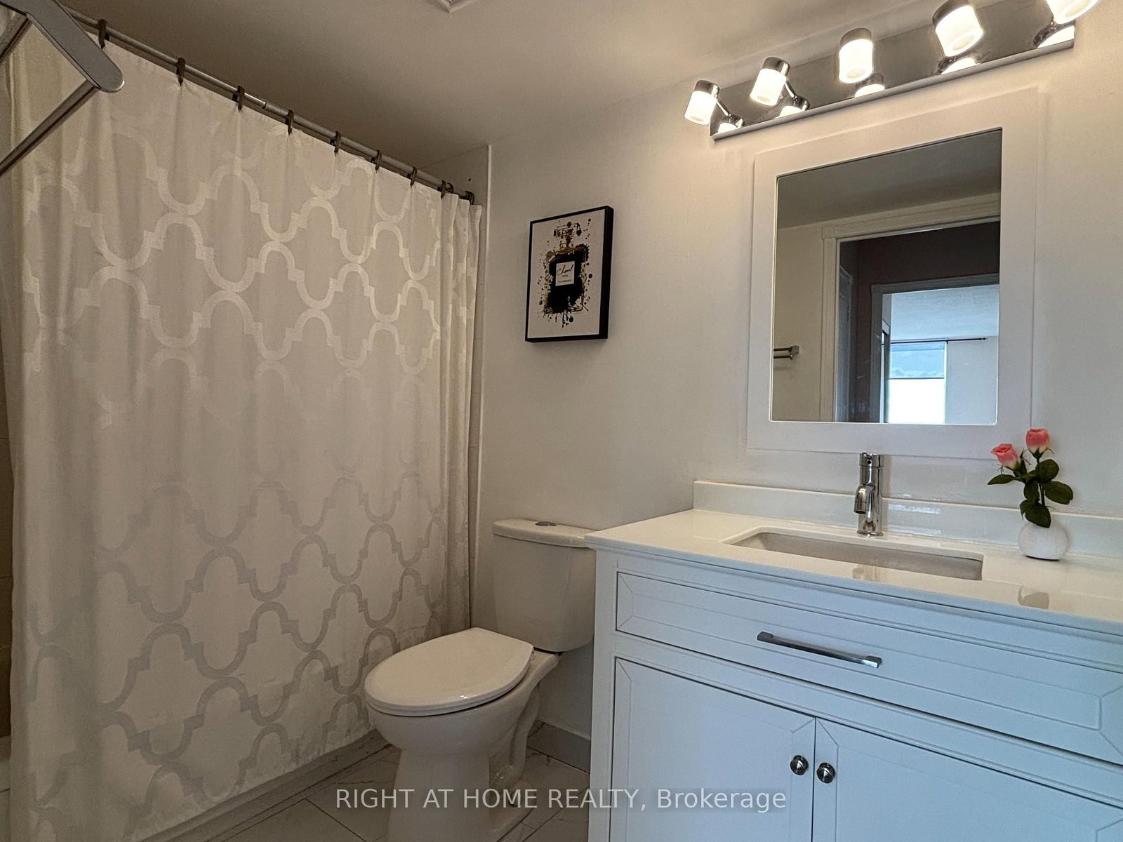 135 Hillcrest Avenue S • #808 • Mississauga, ON photo 12