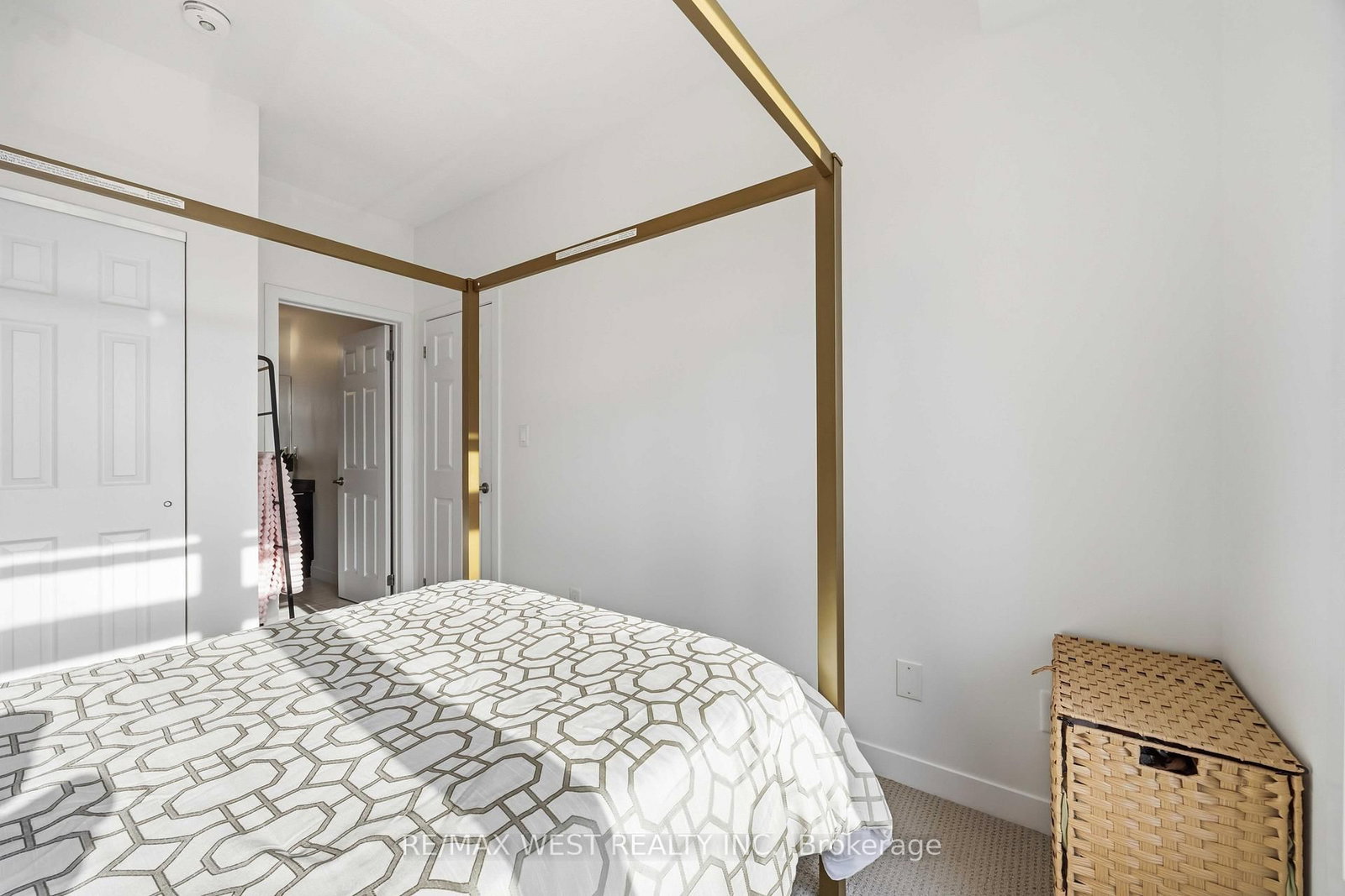 6 Bicknell Avenue • #1 • Toronto, ON photo 27