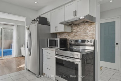 58 Cassander Brampton,ON L6Z 1Z2 — Photo 10