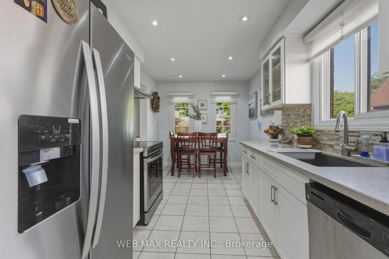 58 Cassander Brampton,ON L6Z 1Z2 — Photo 13