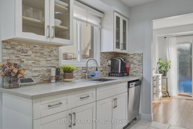58 Cassander Crescent • Brampton, ON photo 9