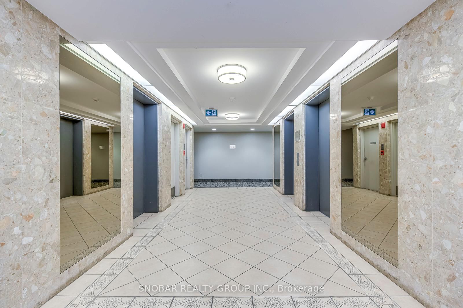206 - 6 Humberline Drive, Toronto 5