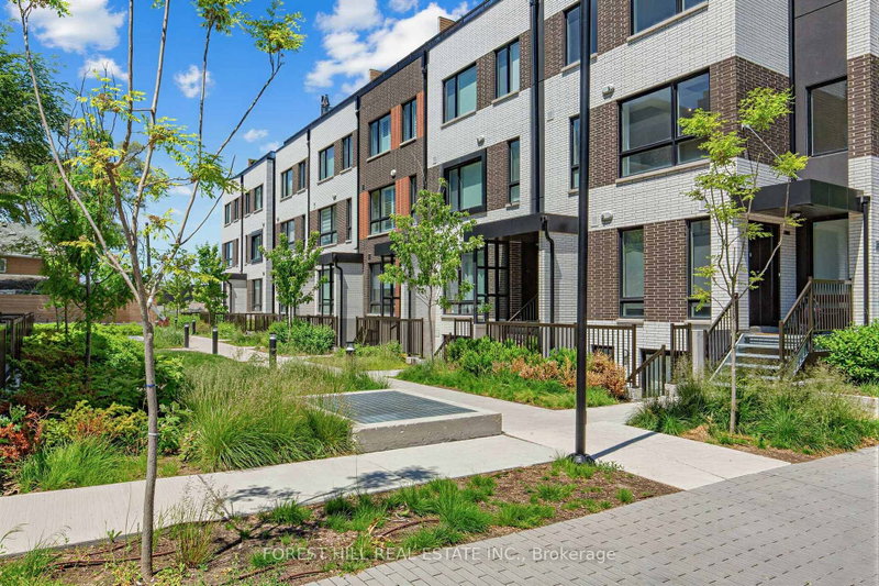 2 - 40 Ed Clark Gardens