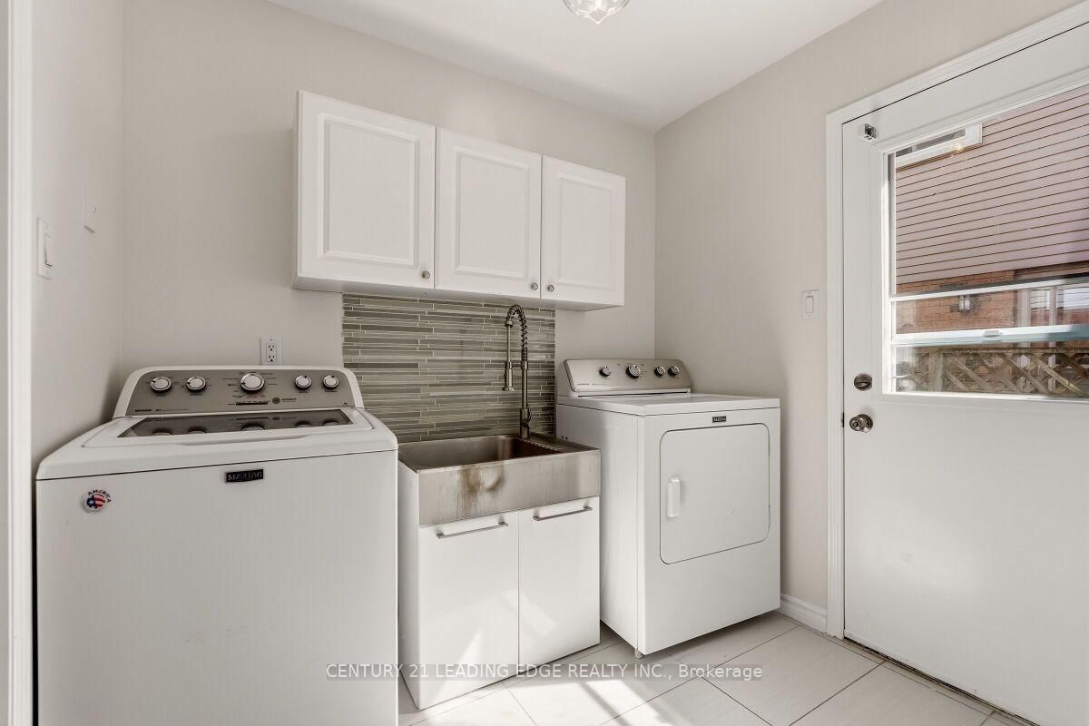 2409 Butternut Crescent • Burlington, ON photo 44