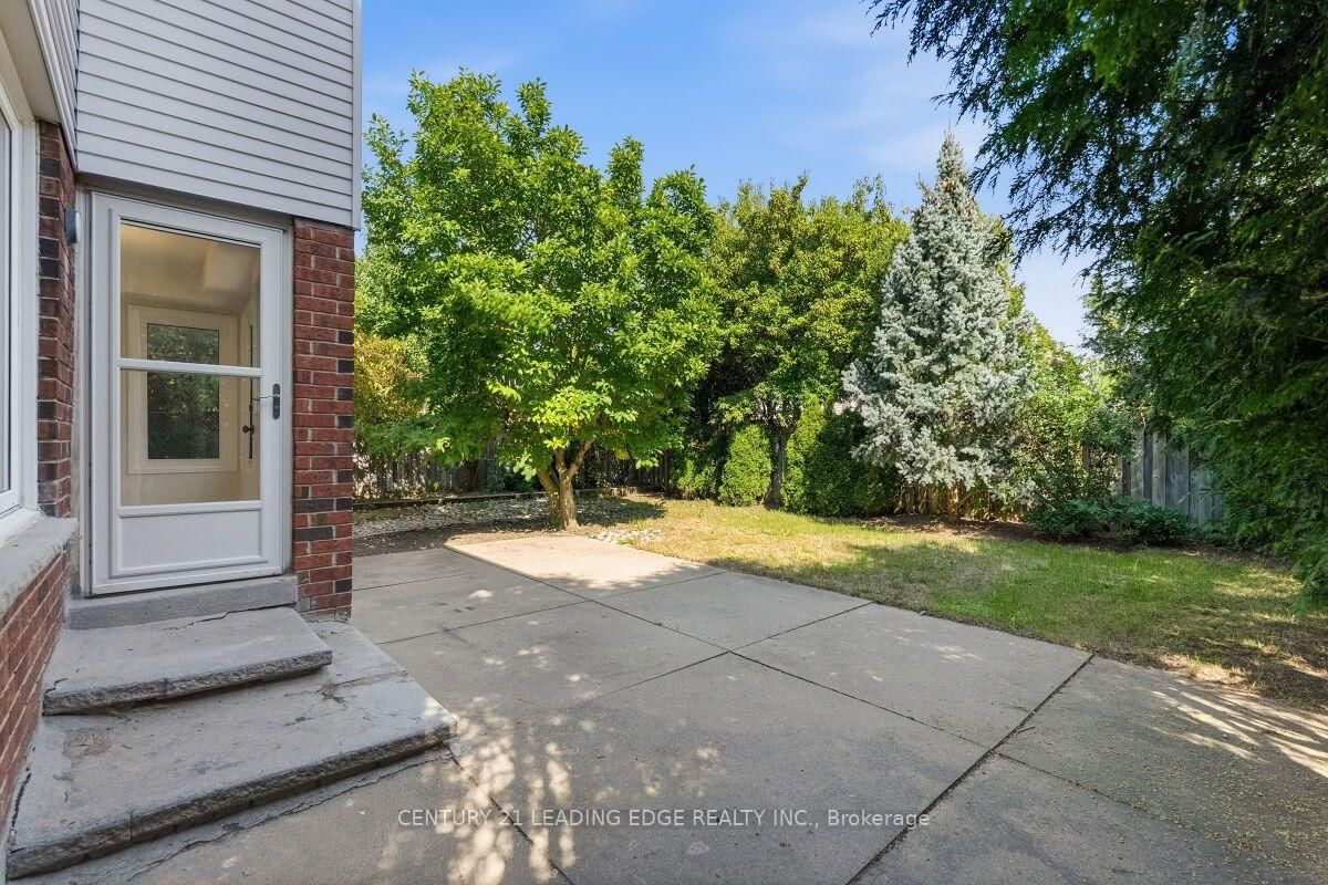 2409 Butternut Crescent • Burlington, ON photo 45