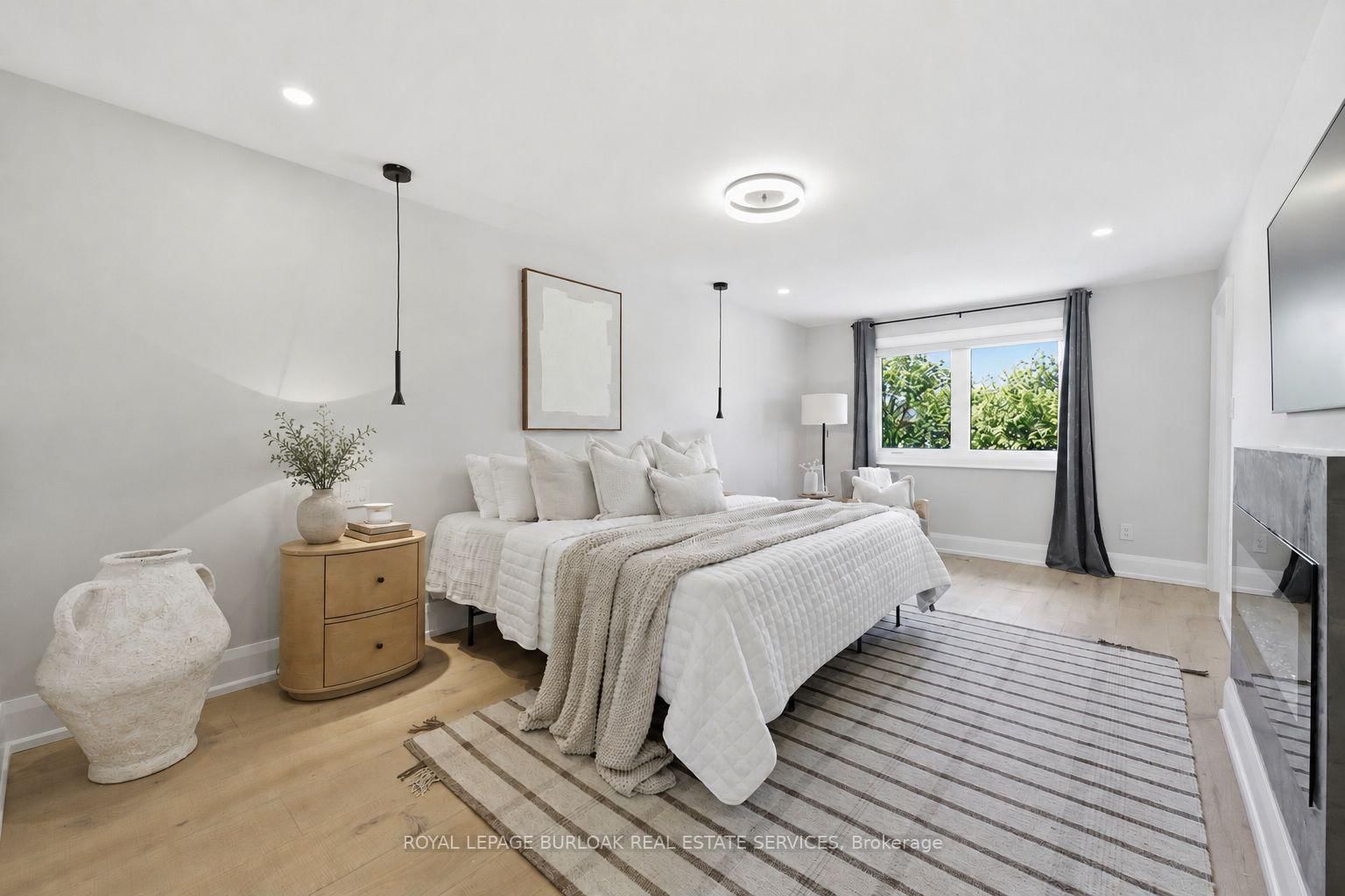 2029 Kempton Park Drive • Mississauga, ON photo 24