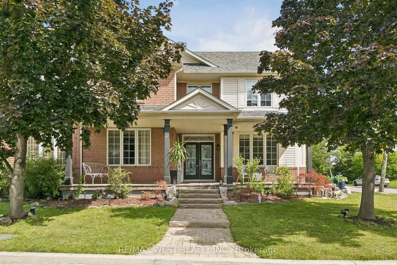737 Turrell Crescent