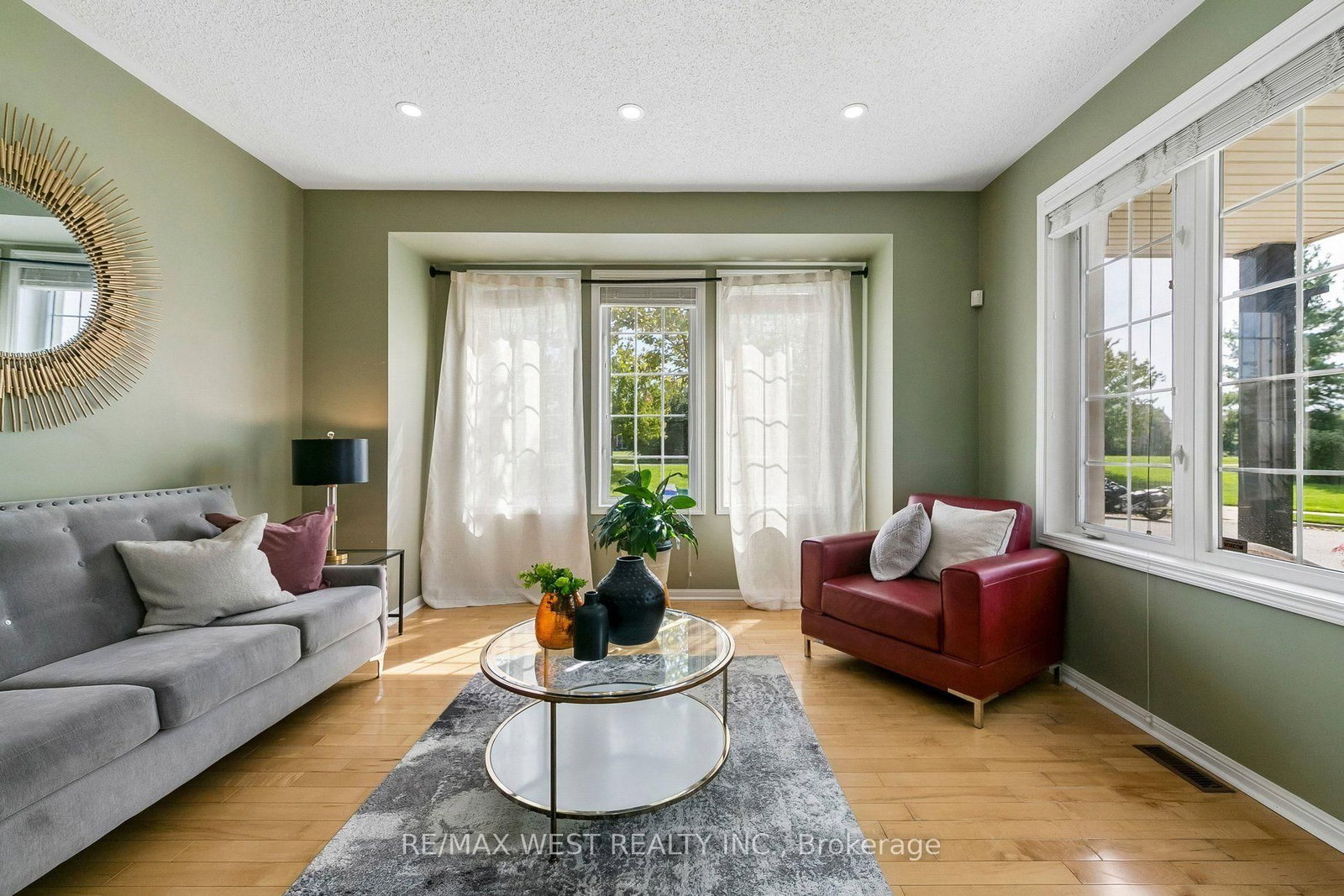 737 Turrell Crescent • Milton, ON photo 10