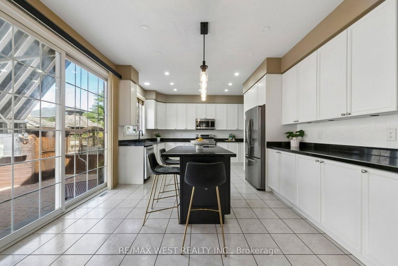 737 Turrell Milton,ON L9T 5L4 — Photo 16