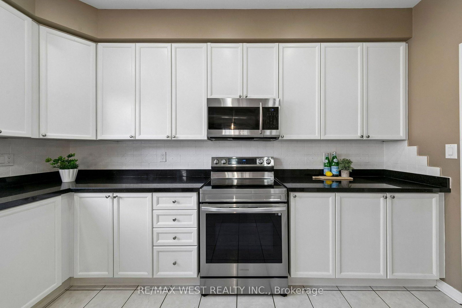 737 Turrell Crescent • Milton, ON photo 22