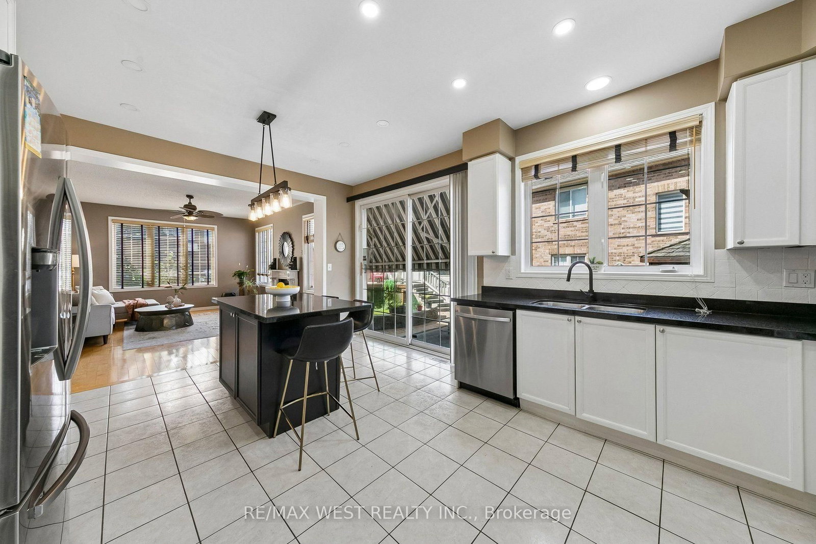 737 Turrell Crescent • Milton, ON photo 24