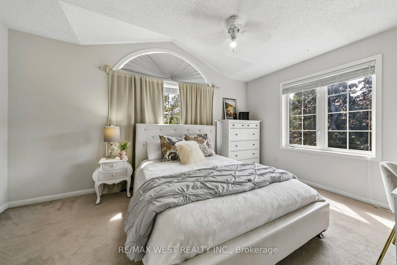 737 Turrell Crescent • Milton, ON photo 35