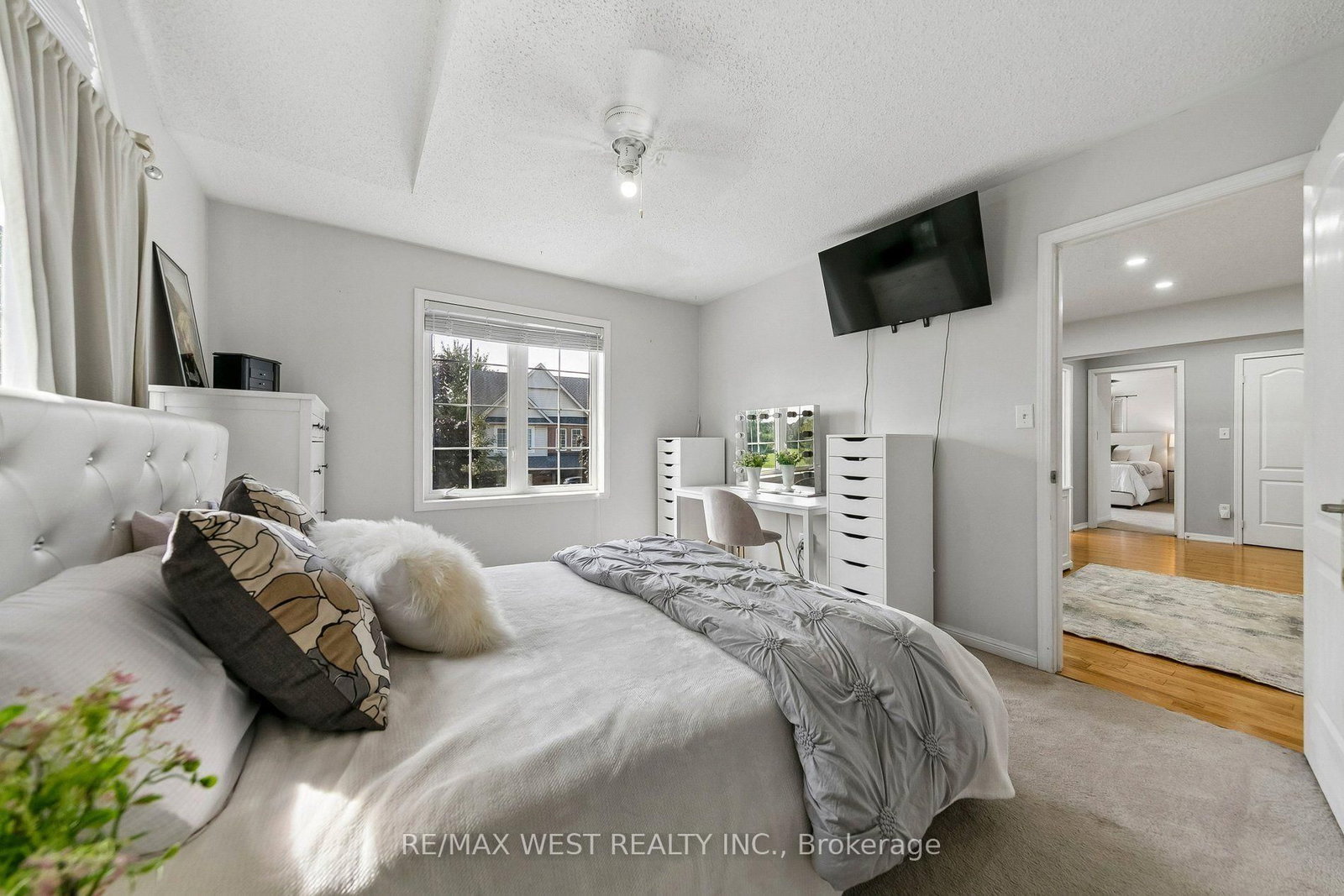 737 Turrell Crescent • Milton, ON photo 36