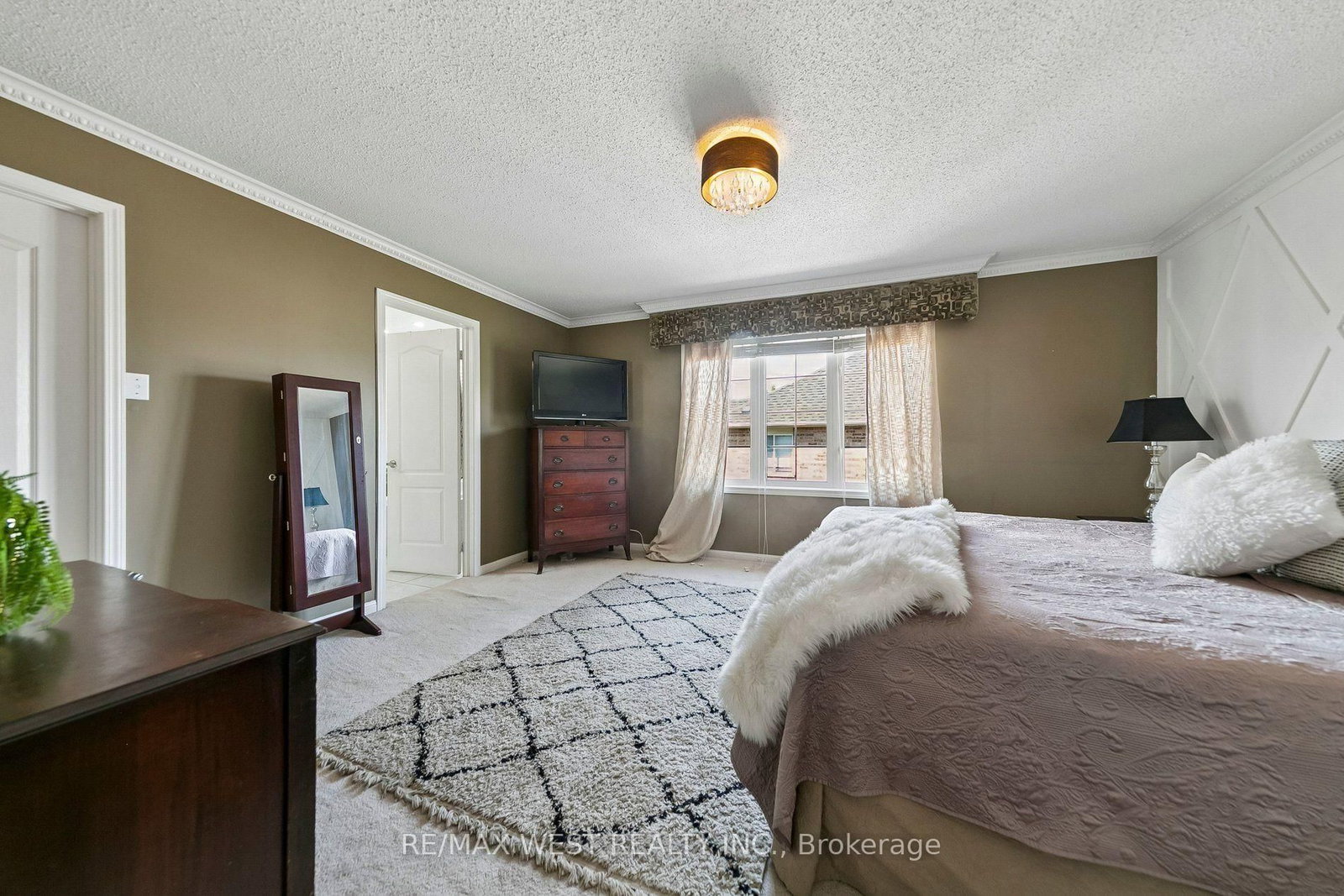 737 Turrell Crescent • Milton, ON photo 38