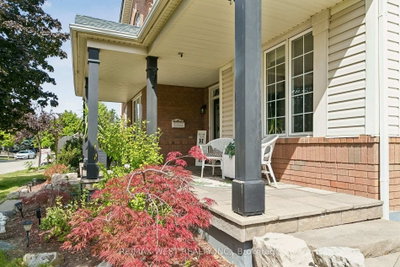 737 Turrell Crescent • Milton, ON photo 5