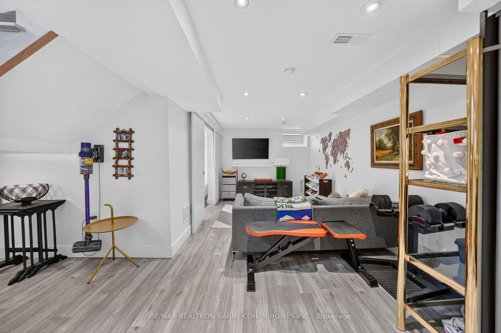 120 Hope Street • Toronto, ON photo 25