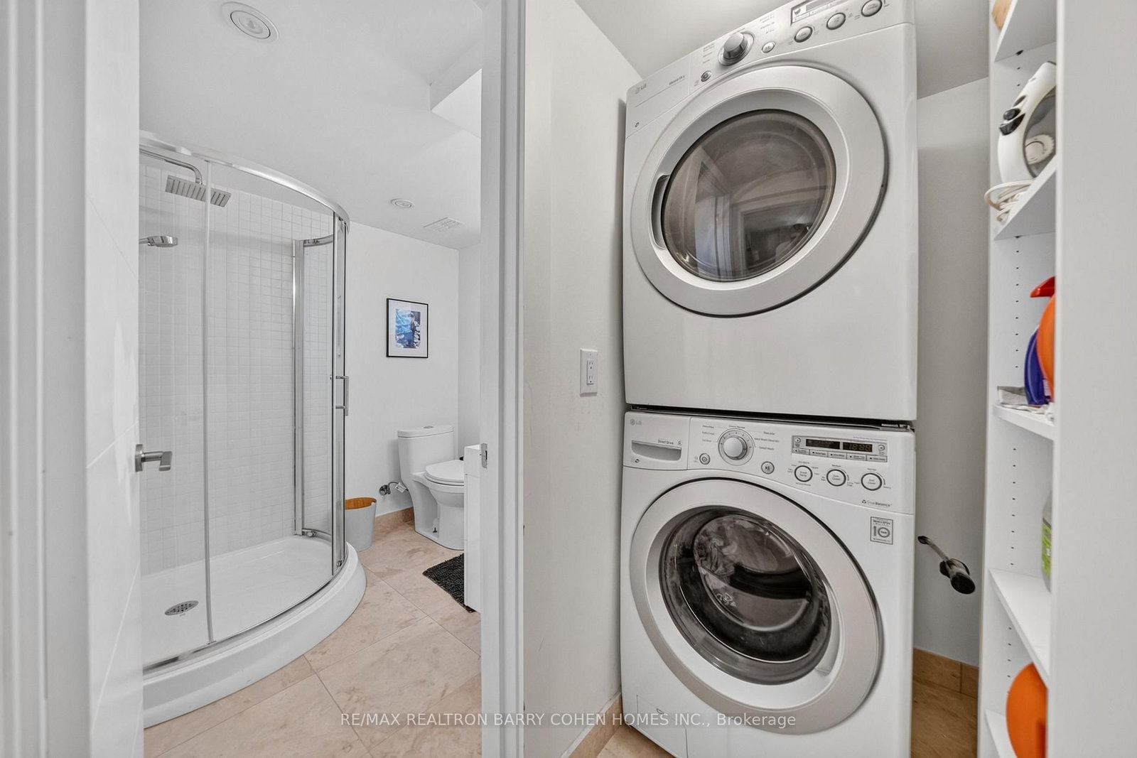120 Hope Street • Toronto, ON photo 29