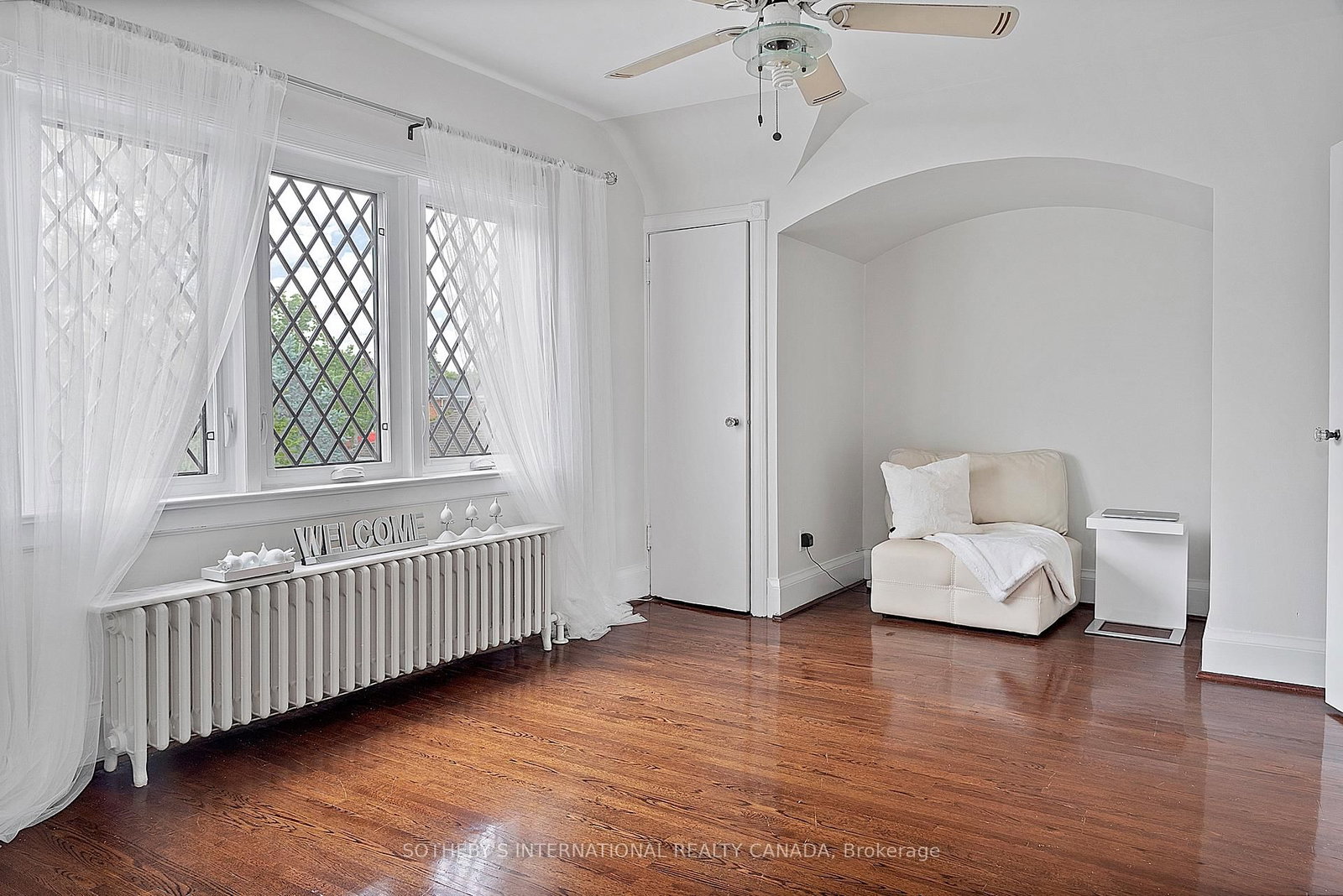 4009 Bloor Street W • Toronto, ON photo 33