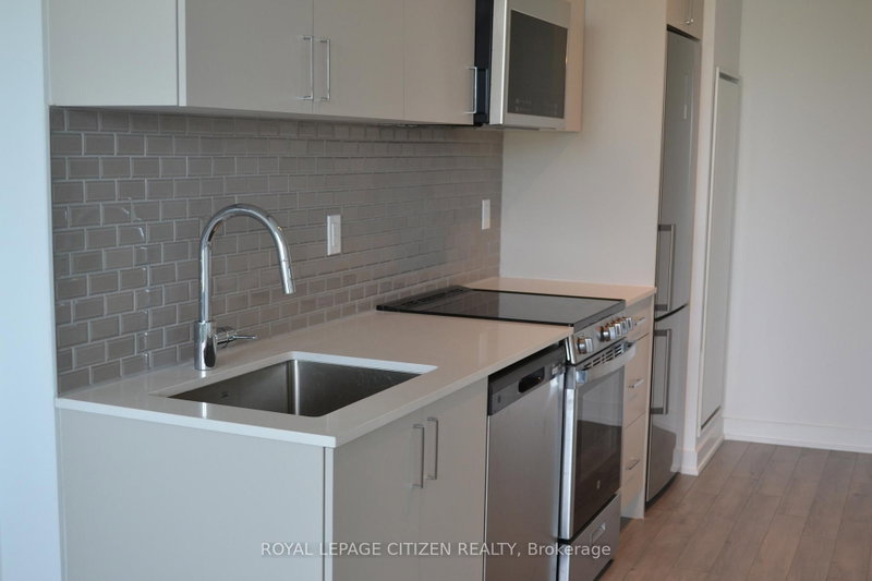 1005 Dundas Oakville,ON L6H 7E8 — Photo 16