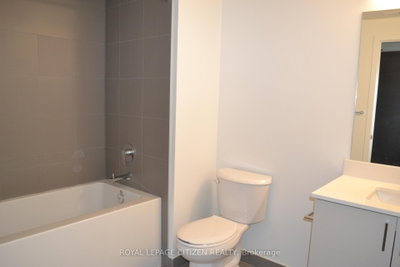 1005 Dundas Oakville,ON L6H 7E8 — Photo 18